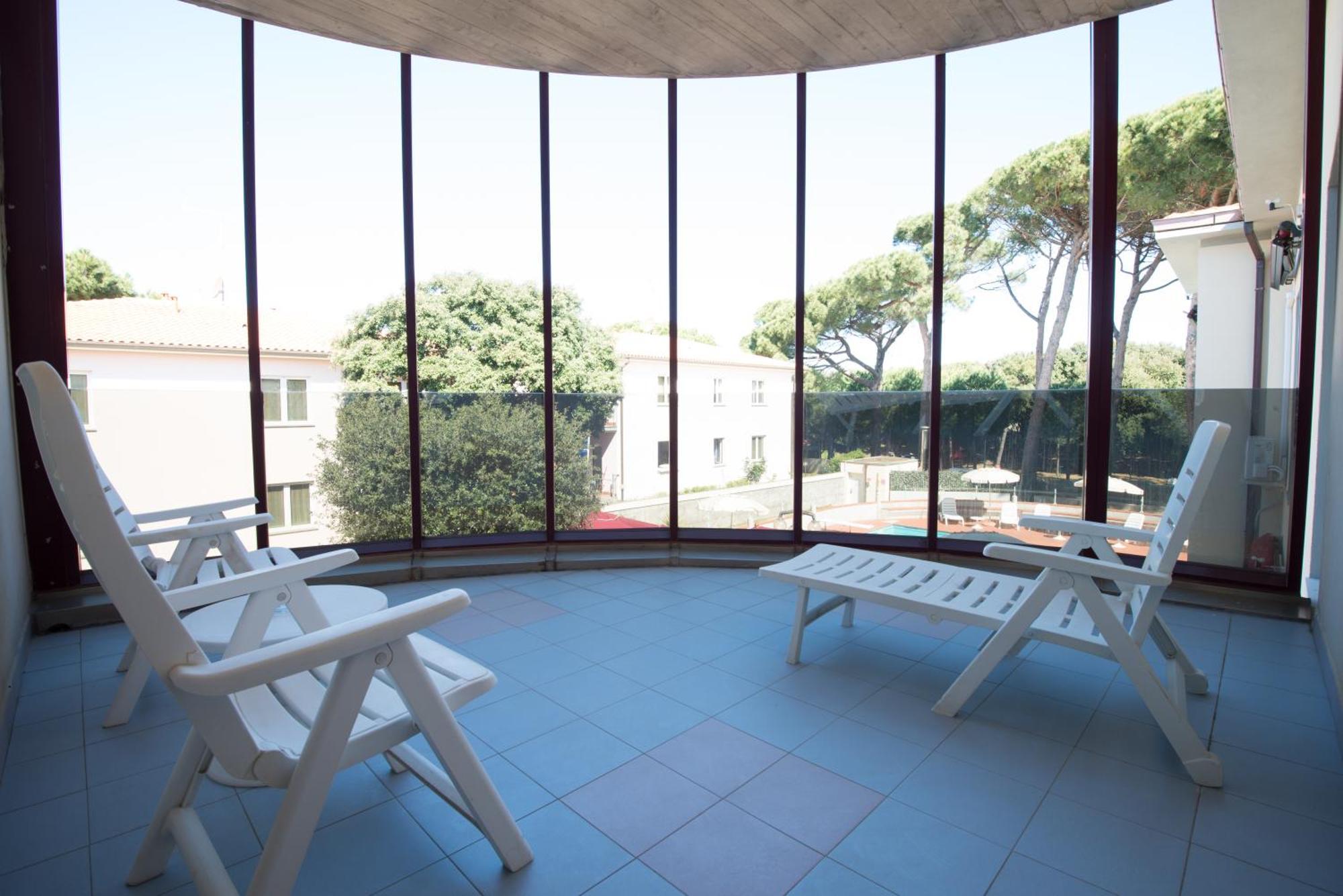 Hotel Kon Tiki San Vincenzo Quarto foto