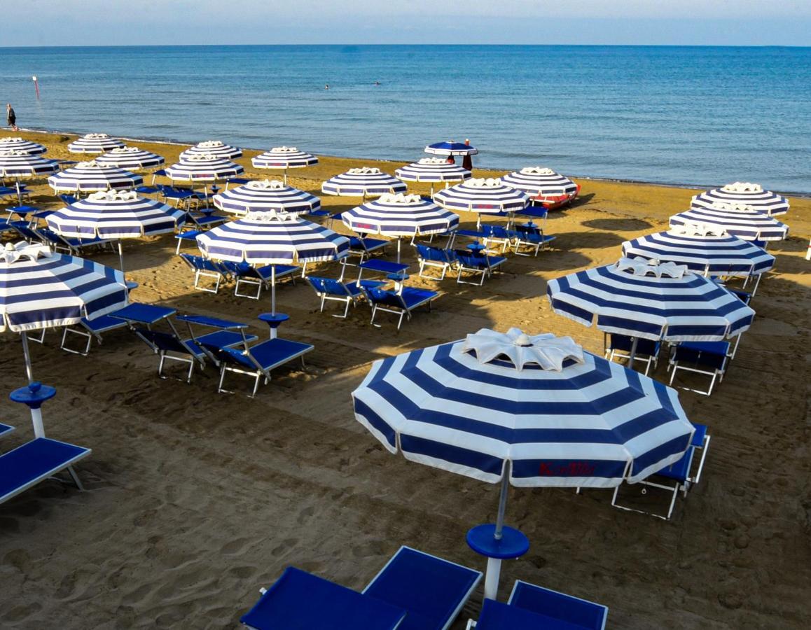 Hotel Kon Tiki San Vincenzo Exterior foto